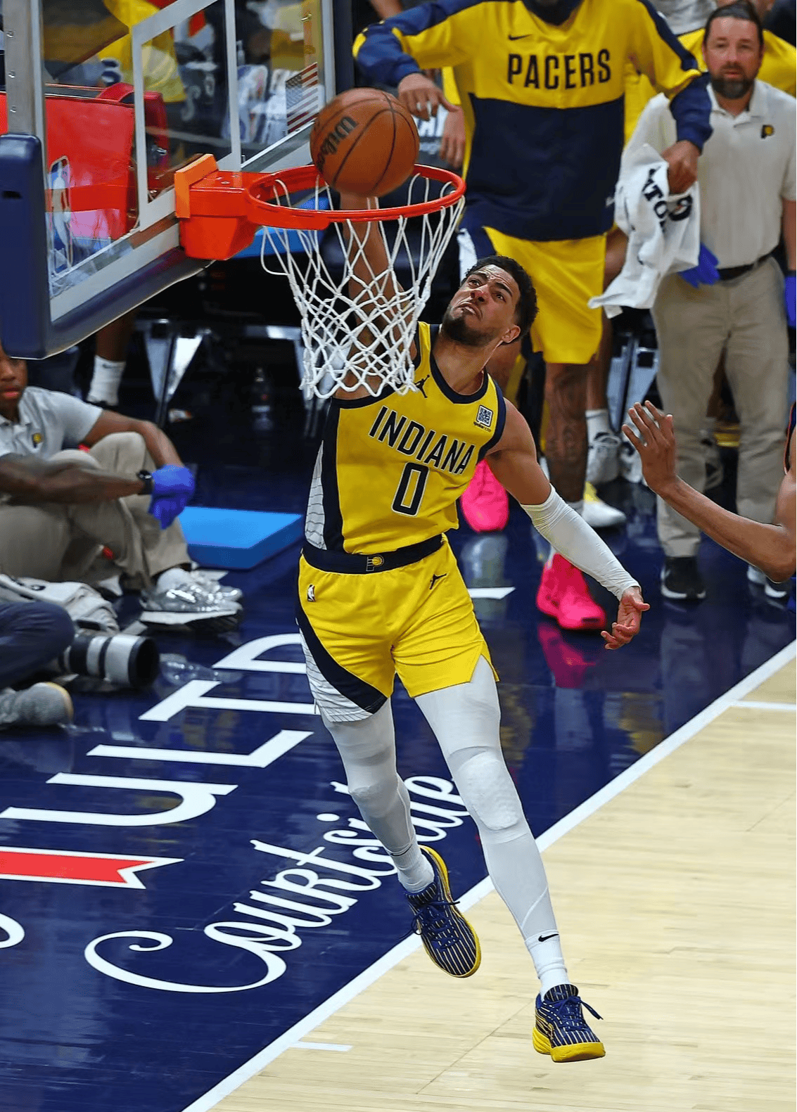 开云-关于西亚卡姆连续五场比赛得分超过领先优势明显，加拿大队不断突破！气势如虹延续的信息